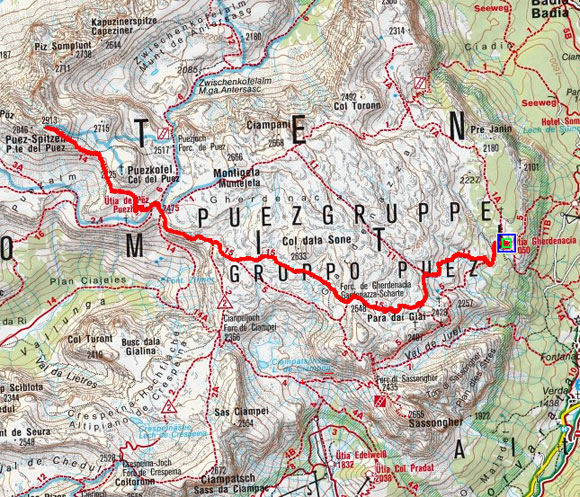 Östliche Puezspitze (2913 m) von der Gardenacia Hütte Östliche Puezspitze (2913 m) von der Gardenacia Hütte