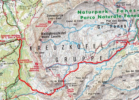 Schutzhütte Lavarella (2050 m) über den Lavarellasattel Schutzhütte Lavarella (2050 m) über den Lavarellasattel