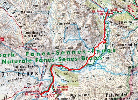 Schutzhütte Lavarella (2050 m) von Pederü Schutzhütte Lavarella (2050 m) von Pederü