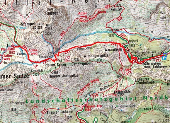 Pfeishütte (1922 m) aus dem Halltal Pfeishütte (1922 m) aus dem Halltal