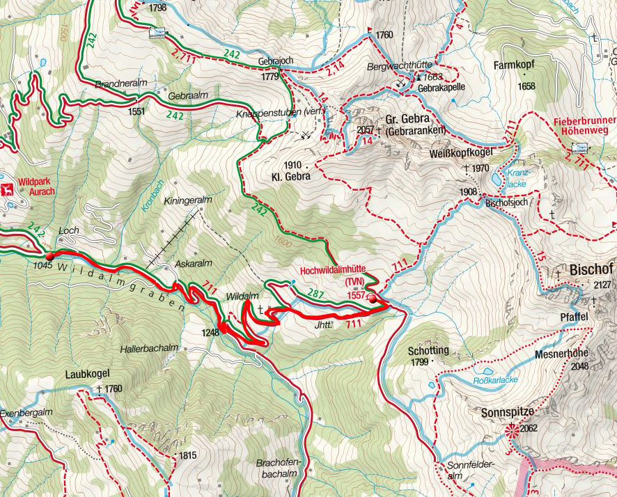 Hochwildalmhütte (1557m) vom Parkplatz Wildalmgraben Hochwildalmhütte (1557m) vom Parkplatz Wildalmgraben