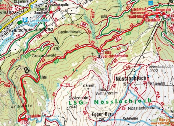 Trunahütte (1750 m) entlang der Forststraße Trunahütte (1750 m) entlang der Forststraße