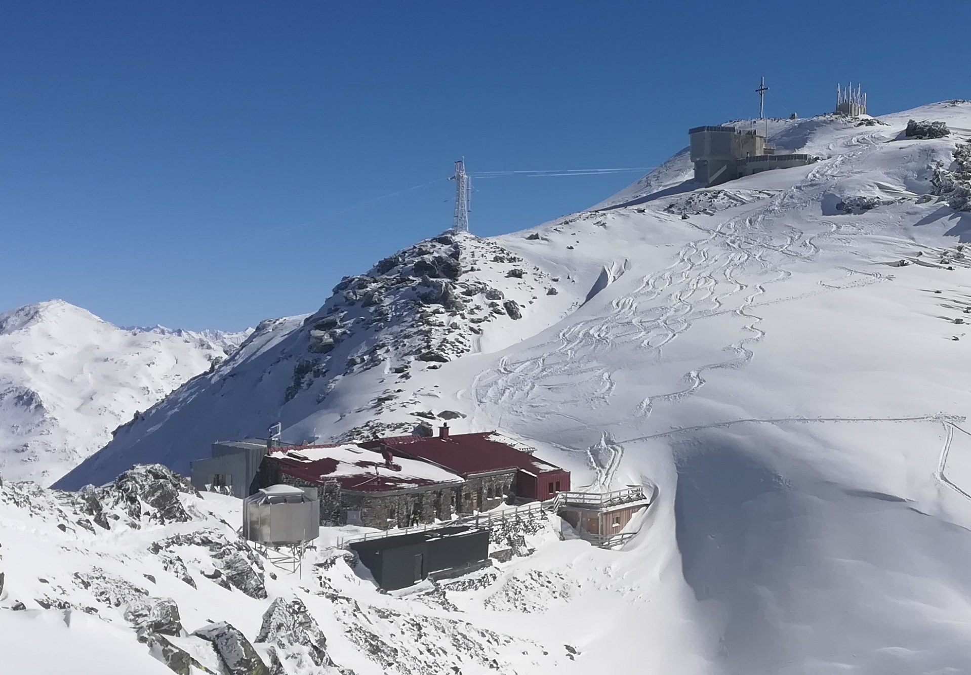 Alpenvereinshütte mit Komfort am Glungezer Genuss am Berg im Winter Glungezer Tirol