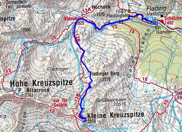 Kleine Kreuzspitze (2518 m) vom Weiler Flading Kleine Kreuzspitze (2518 m) vom Weiler Flading