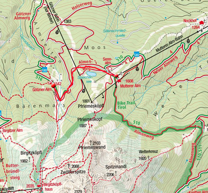 Götzner Alm (1542m) von der Muttereralmbahn Götzner Alm (1542m) von der Muttereralmbahn