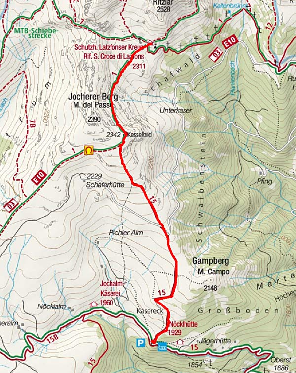 Schutzhaus Latzfonser Kreuz (2305 m) vom Kasereck Schutzhaus Latzfonser Kreuz (2305 m) vom Kasereck